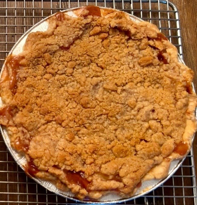peach pie with bourbon crumble