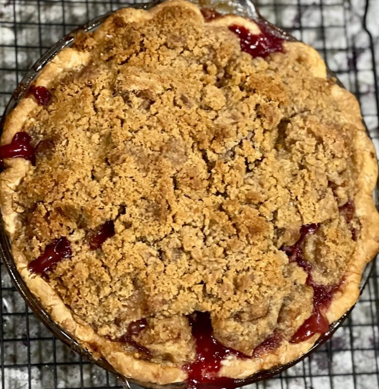 Cranberry pear pie with crumb topping