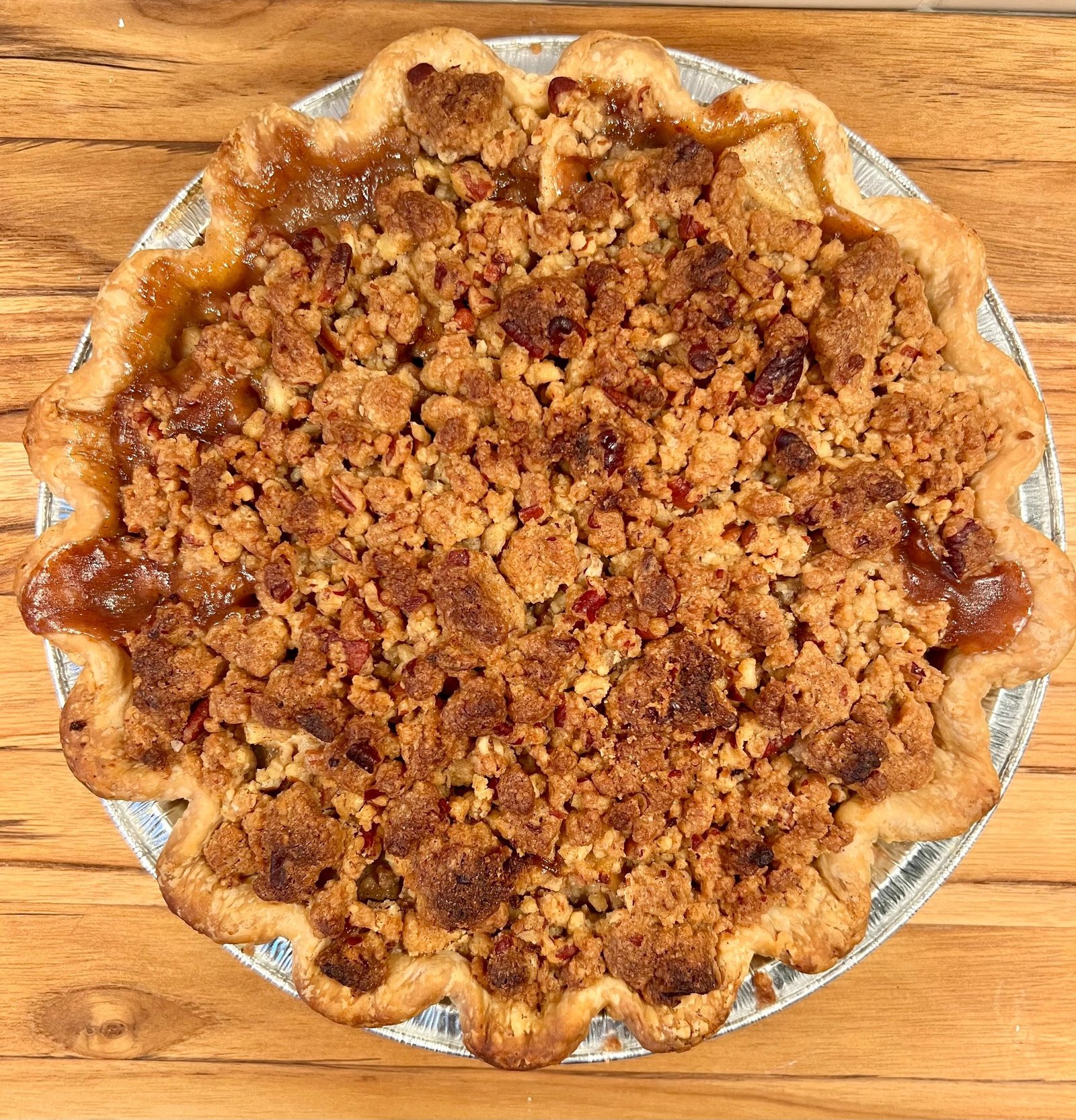Ginger Pear Pecan Crumble Pie